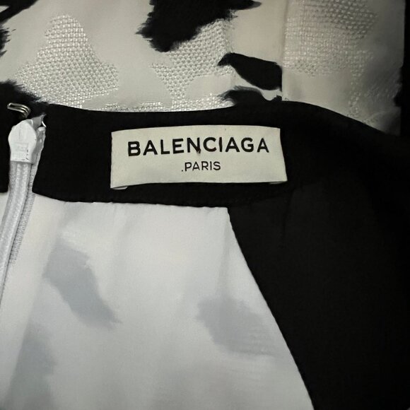 BALENCIAGA black & white print dress NWT 38 - Picture 5 of 7
